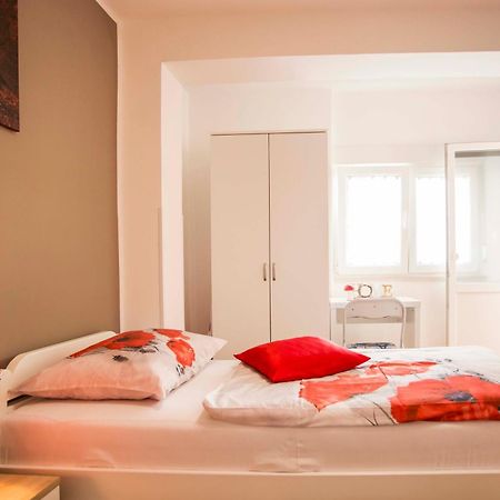 רוביני Apartman Barbara מראה חיצוני תמונה