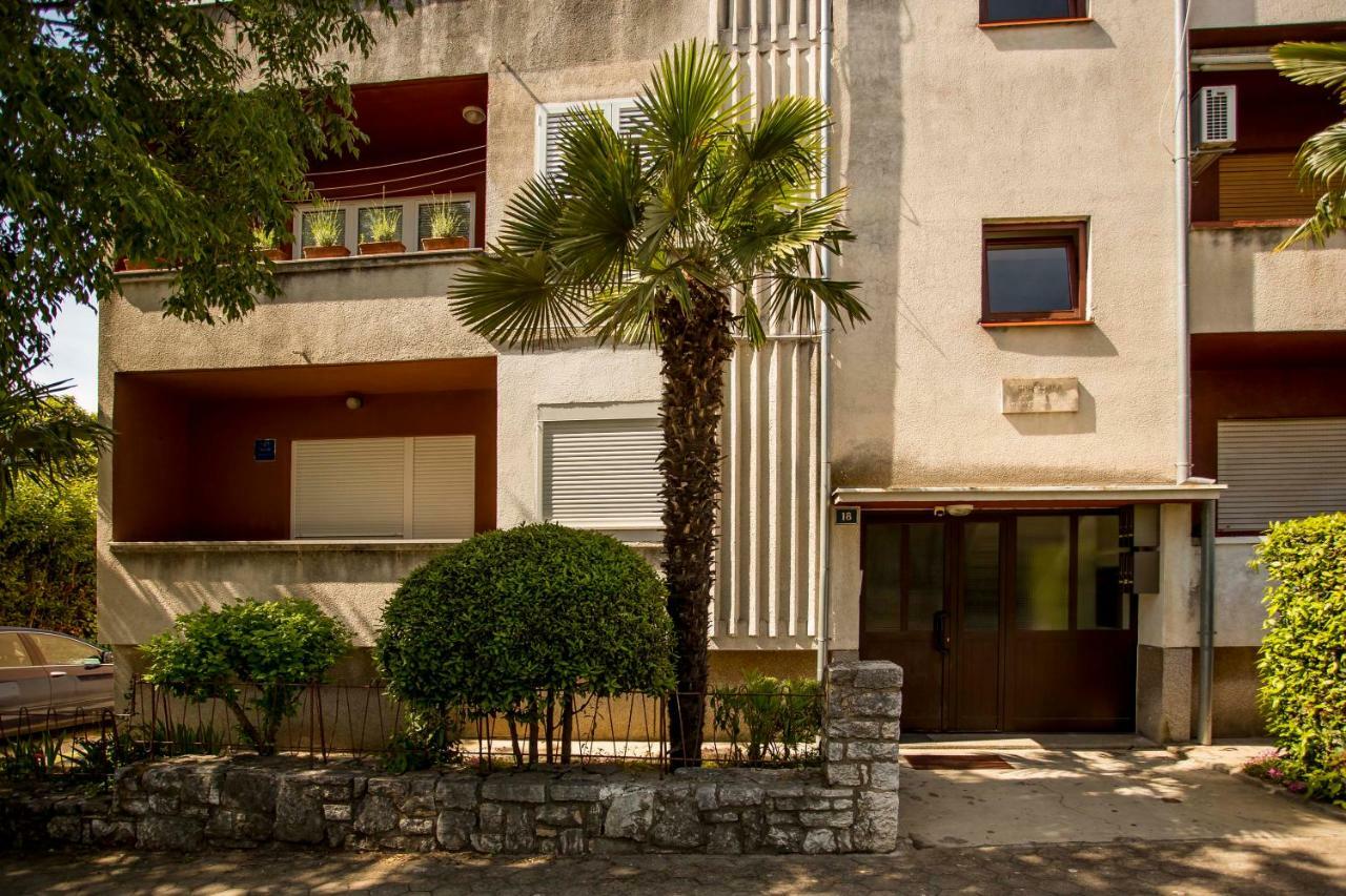 רוביני Apartman Barbara מראה חיצוני תמונה
