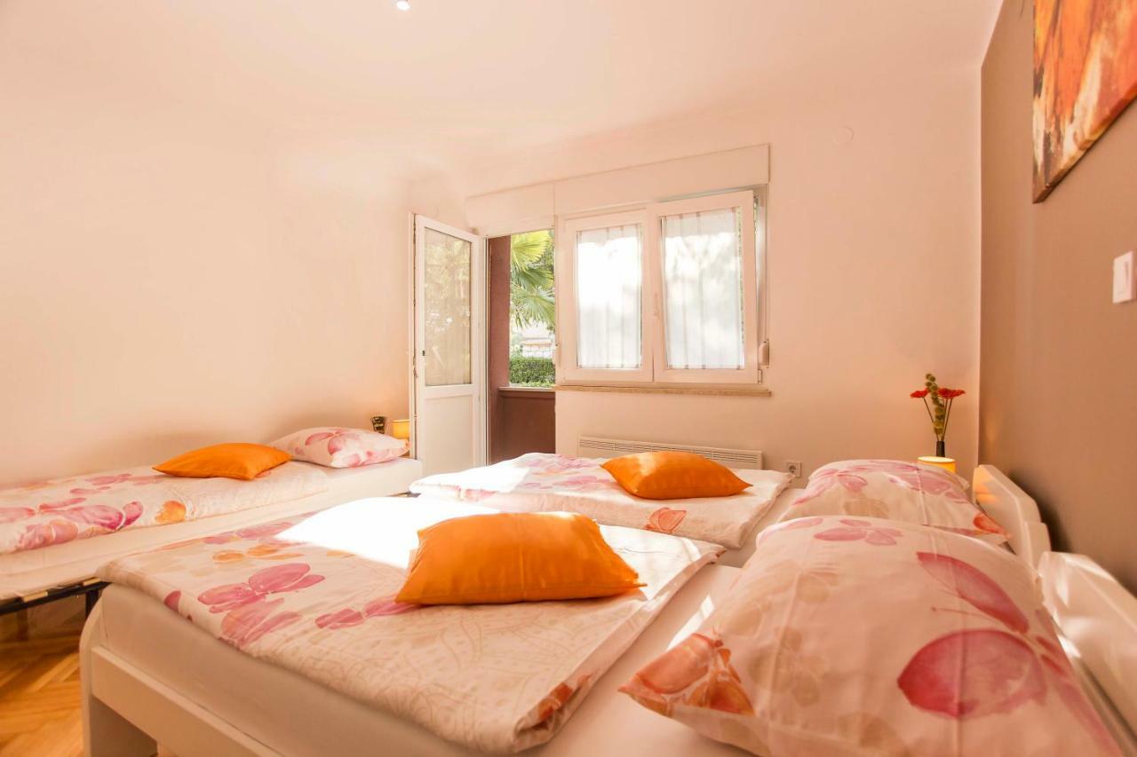 רוביני Apartman Barbara מראה חיצוני תמונה